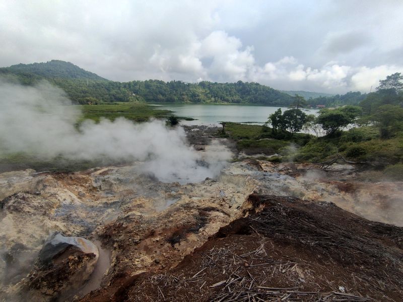 North Sulawesi Private Tour - Sulphuric Well besides Linow Lake