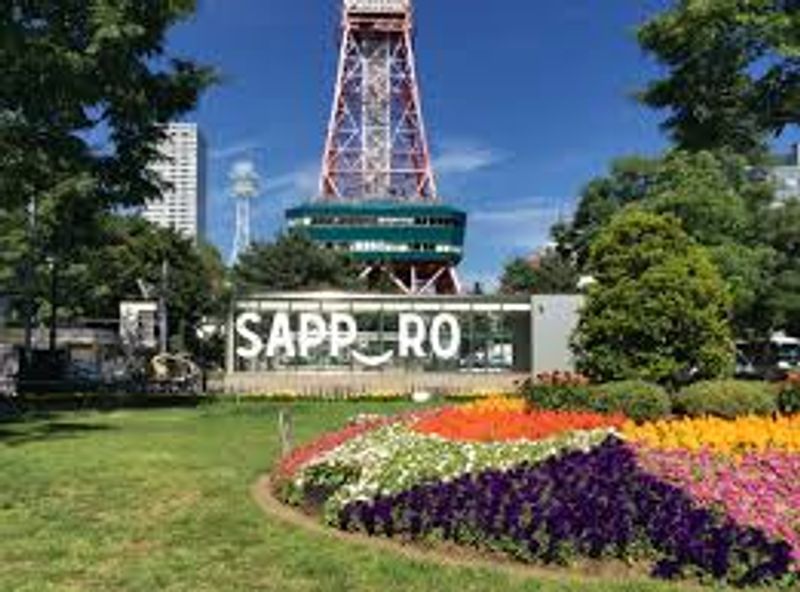 Sapporo Private Tour - Odori park