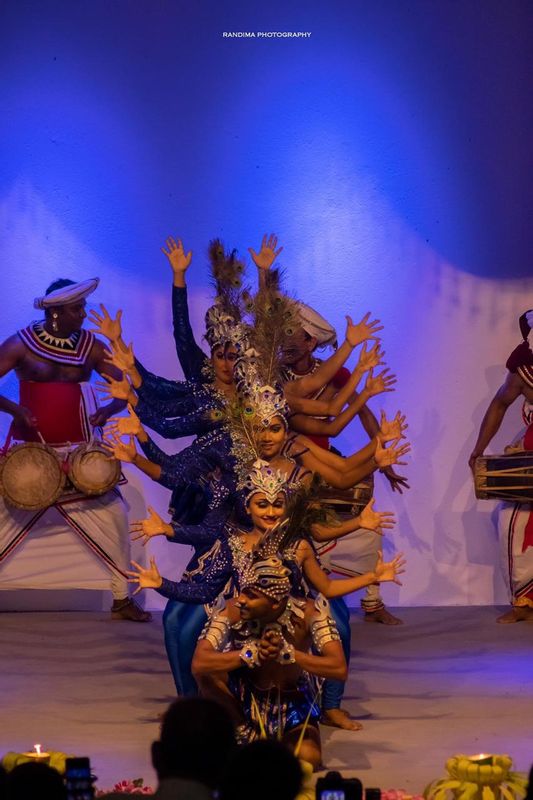 Colombo Private Tour - Cultural dancing show 