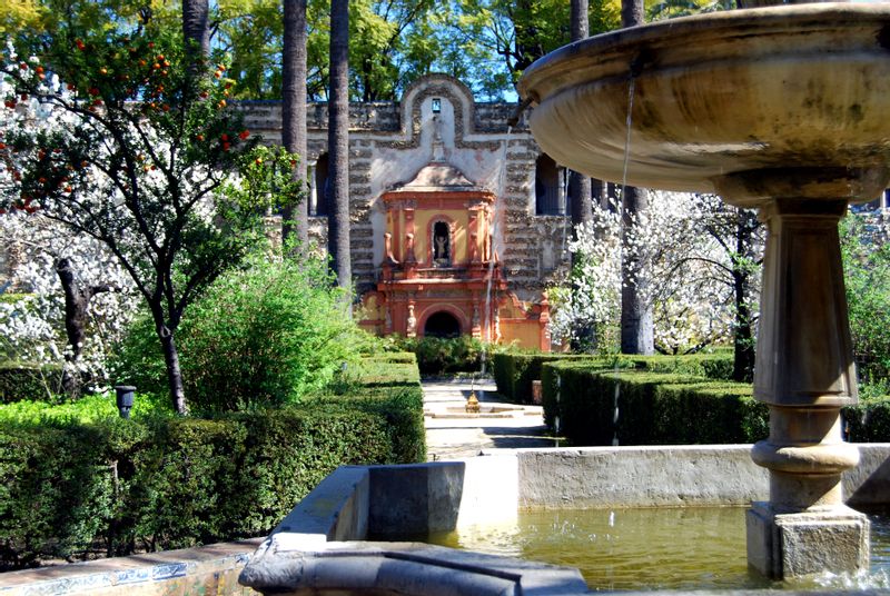 Seville Private Tour - Real Alcázar. Gardens.