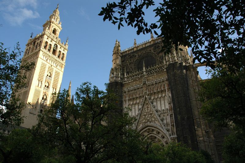 Seville Private Tour - Cathedral and Giralda tower.