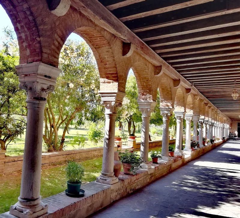 Venice Private Tour - Chiostro San Francesco della Vigna