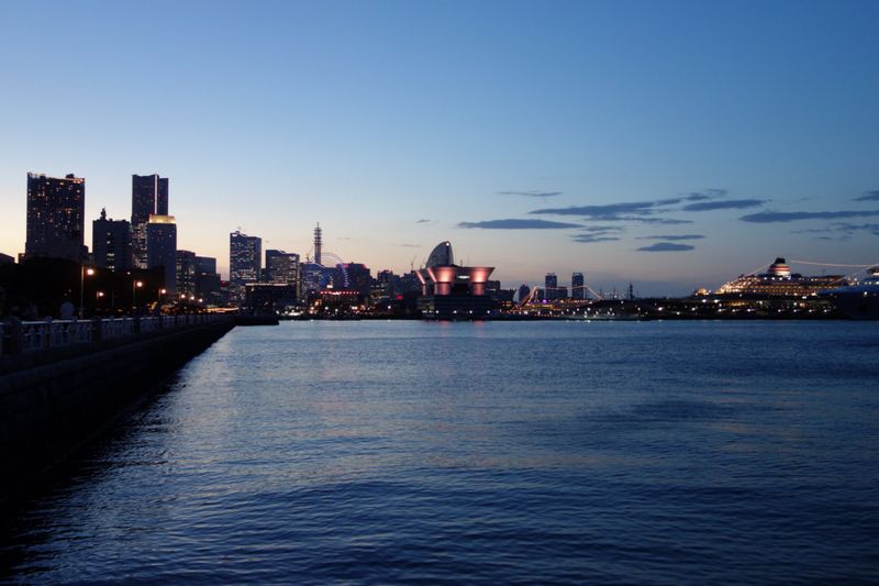 Yokohama Private Tour - Vue de Minato Mirai 21 depuis le parc Yamashita