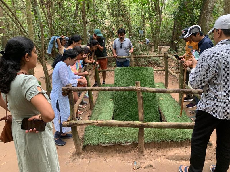 Ho Chi Minh Private Tour - Cu chi tunnel