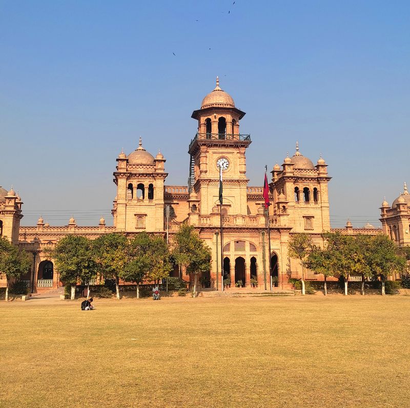 North-West Frontier Private Tour - Islamia college 