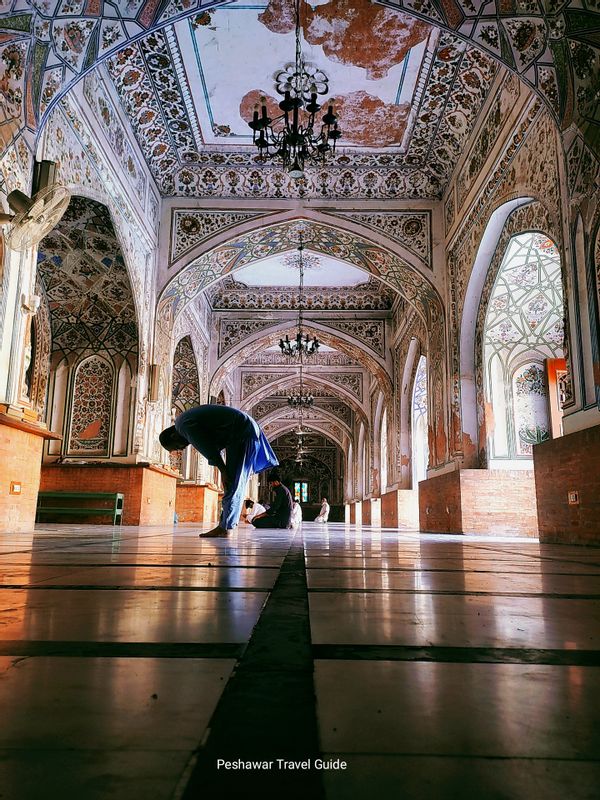 North-West Frontier Private Tour - Mahabat khan mosque 