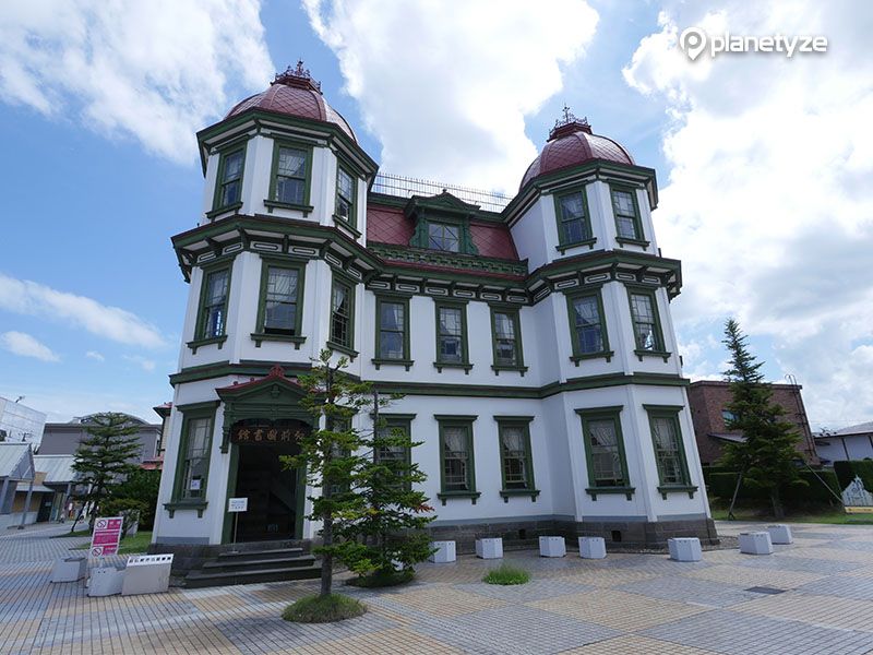 旧弘前市立図書館