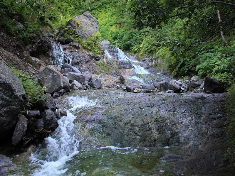 Kamuiwakkayu Falls