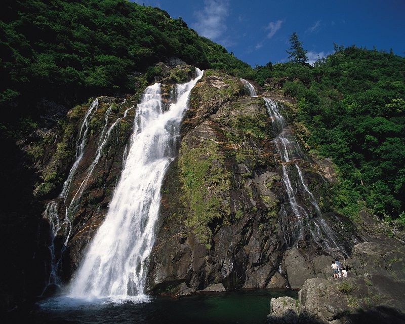 Oko Falls