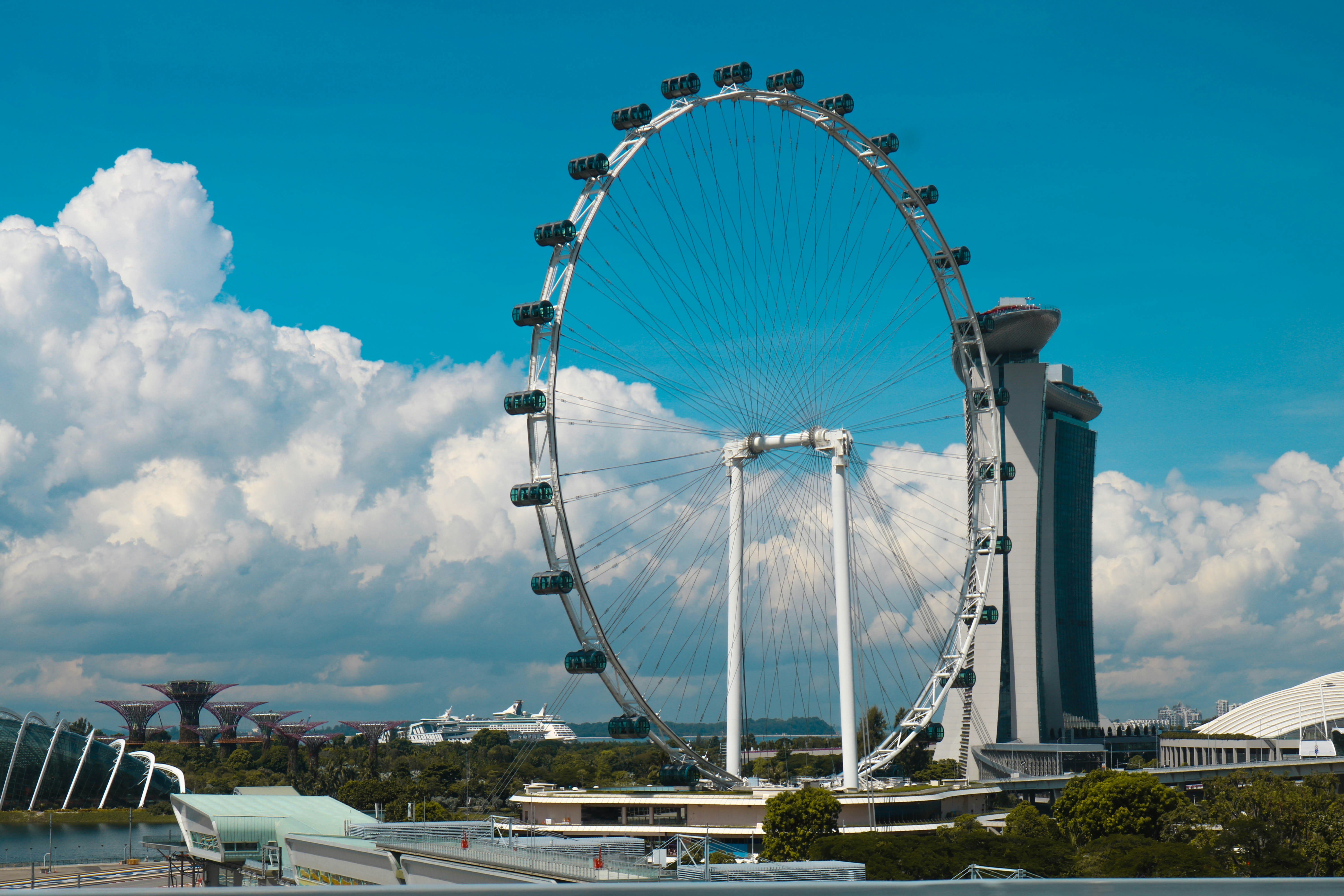 The Singapore Flyer ferris wheel