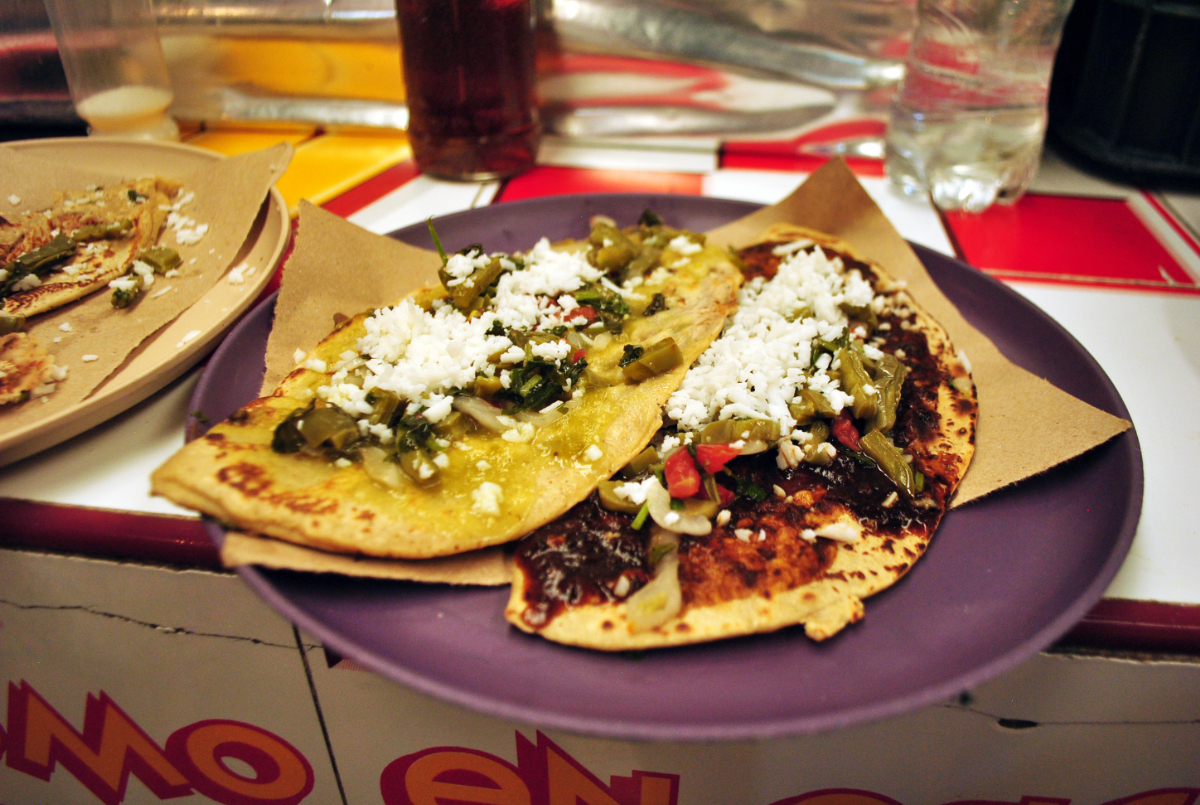 top-8-most-popular-foods-in-mexico-city-gowithguide