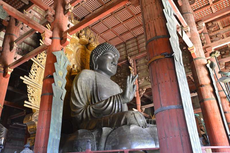 Big Buddha (Photo by Planetyze)